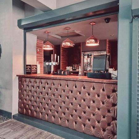 Oyo Ivy Hotel Скегнес Екстериор снимка