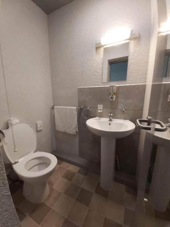Oyo Ivy Hotel Скегнес Екстериор снимка